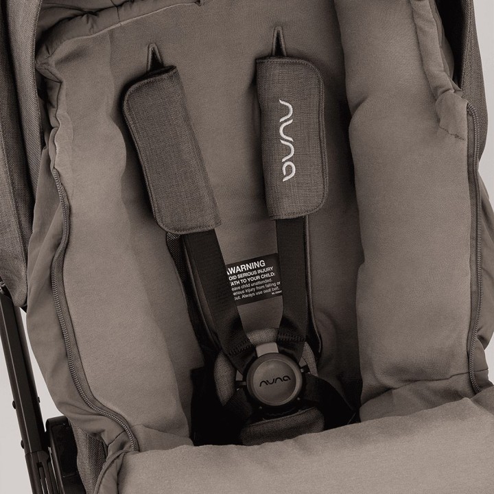 Set saco de invierno y manoplas de Nuna