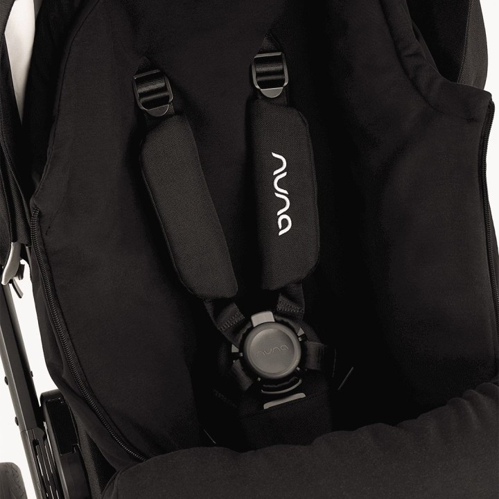 Set saco de invierno y manoplas de Nuna