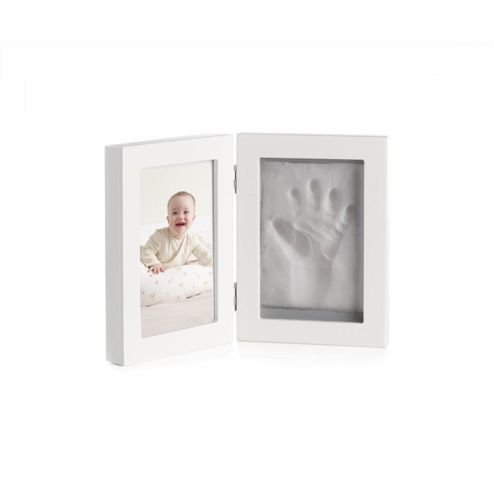 Marco fotos con una huella Jané pasta modelar | PequeMonster